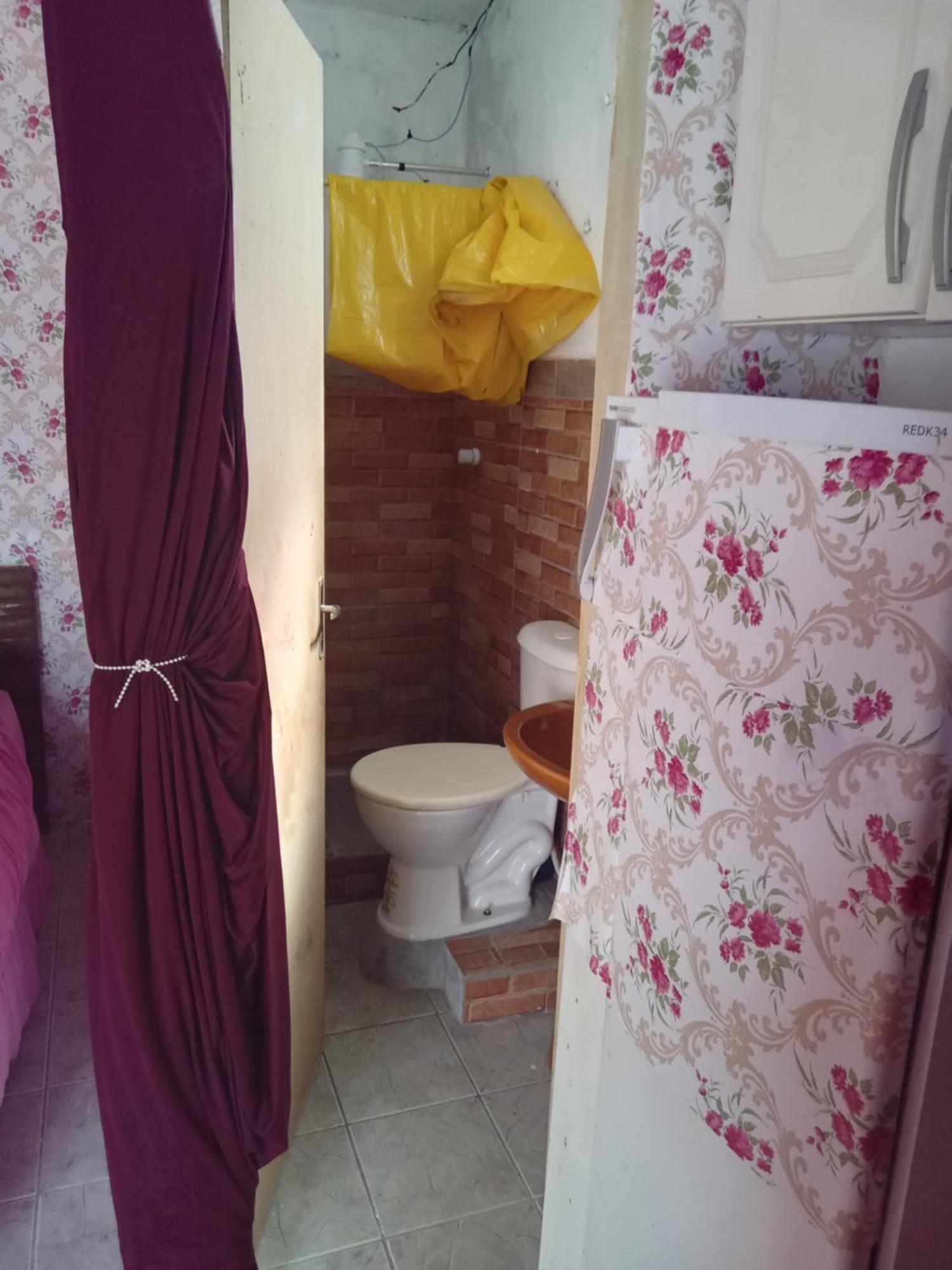 Villa Kitinete Pequena Em Patio Compartilhado Florianópolis Esterno foto
